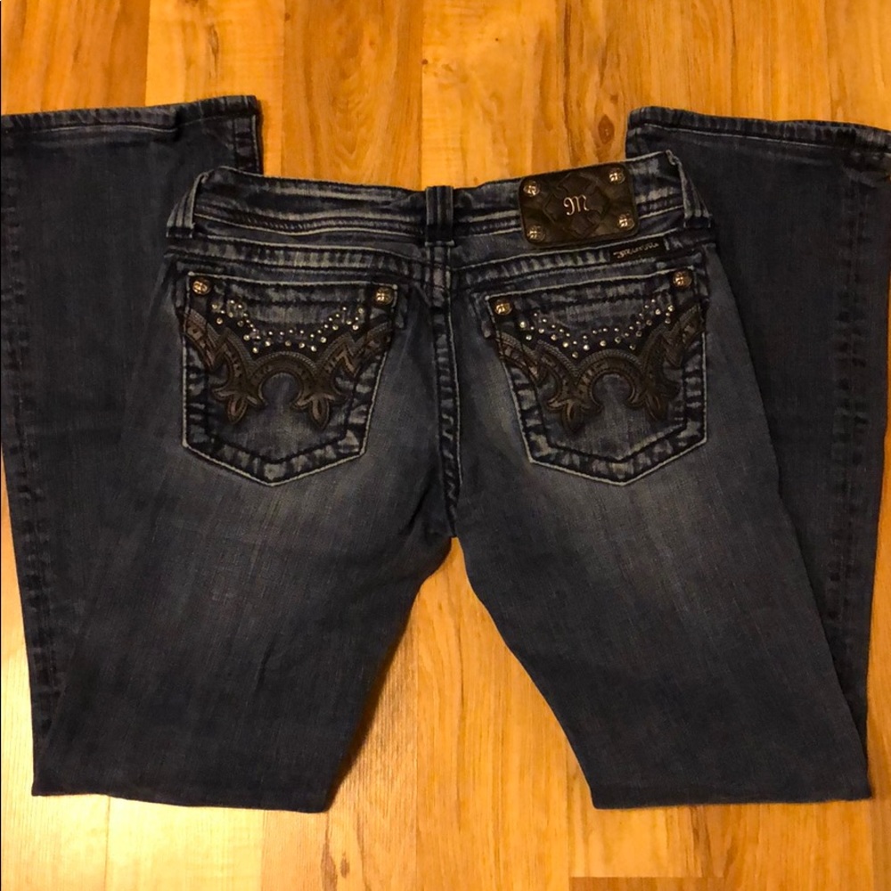 EUC Miss Me boot cut jeans